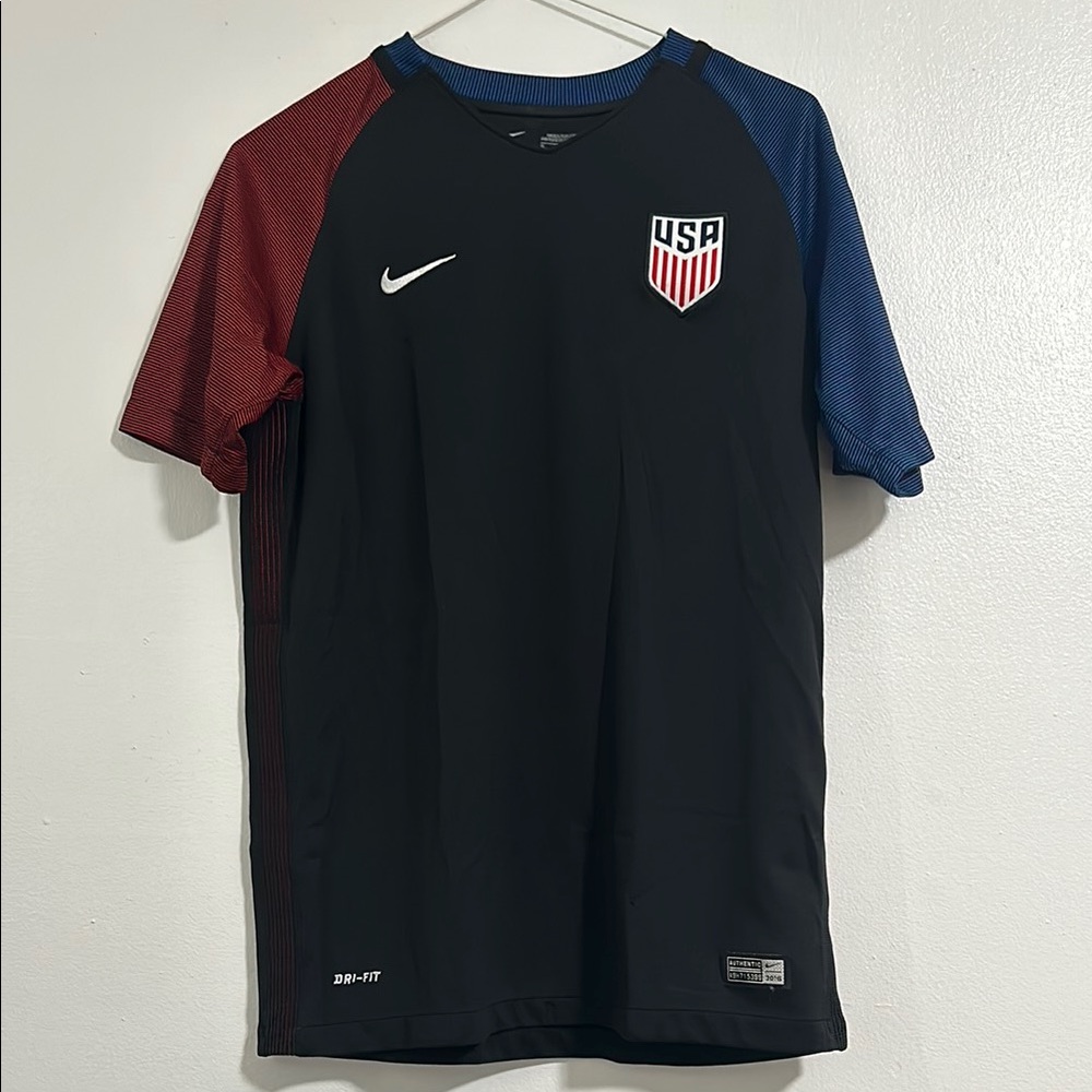 Nike 2016 USA Away Soccer jersey Boys (XL)